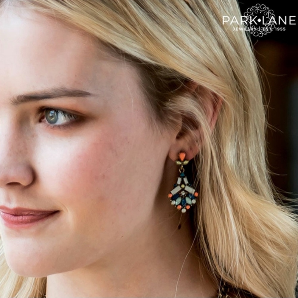 Park Lane “SAMBA” Dangle Pierced Earrings